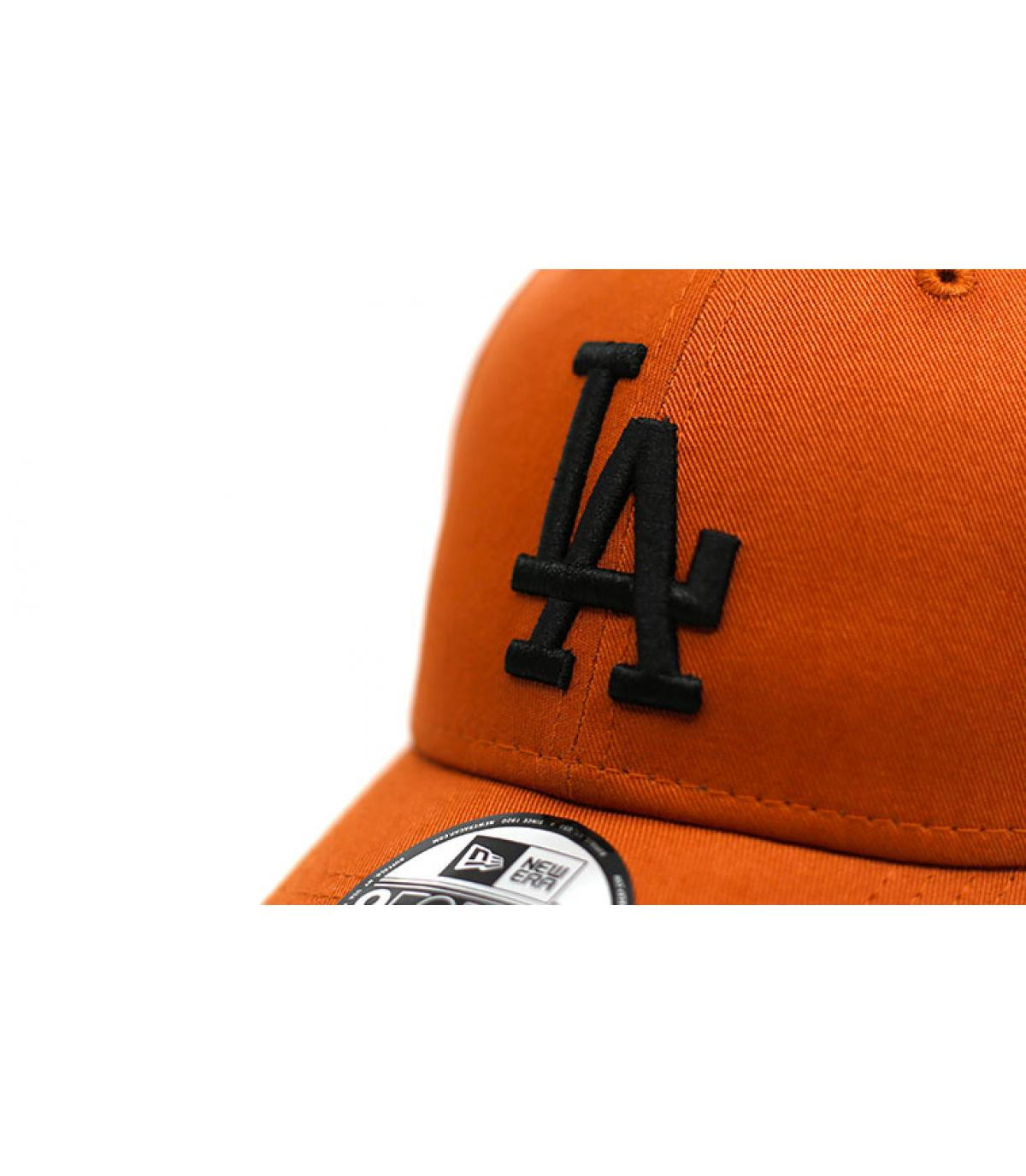 black brown LA cap - League Ess LA 940 rust black New Era : Headict